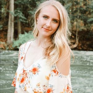 Meet your Posher, Kelsie